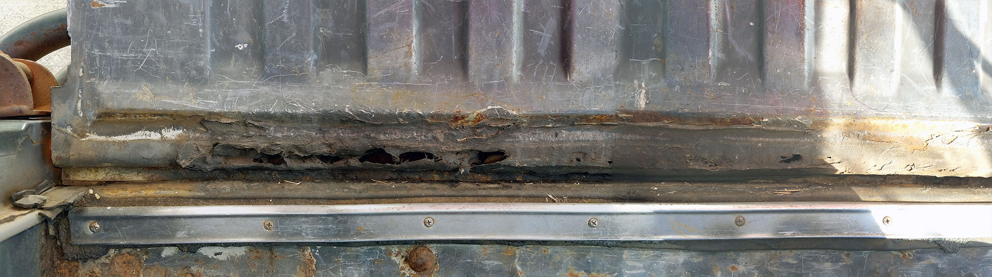 Tailgate Bottom Rust Repair Dodge Ram, Ramcharger, Cummins, Jeep